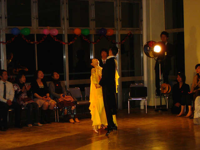 Aki_Dance_Party-081.JPG