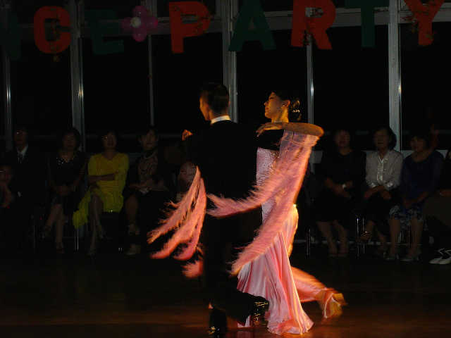 Aki_Dance_Party-035.JPG