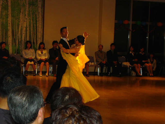 Aki_Dance_Party-077.JPG