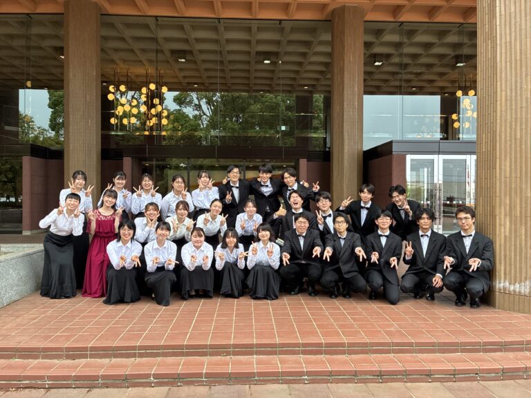 茨城県合唱祭で演奏する団員