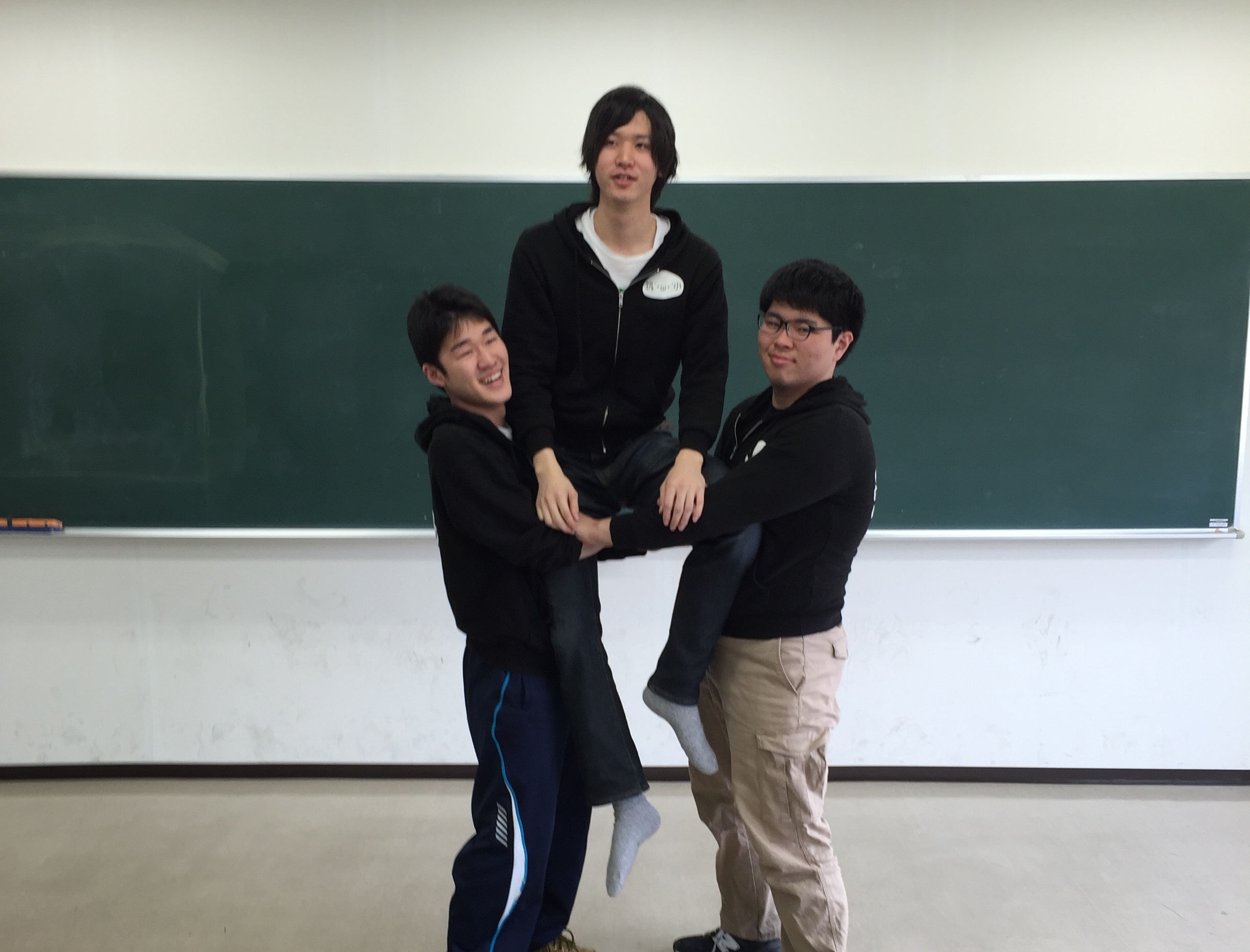 稽古場3騎馬