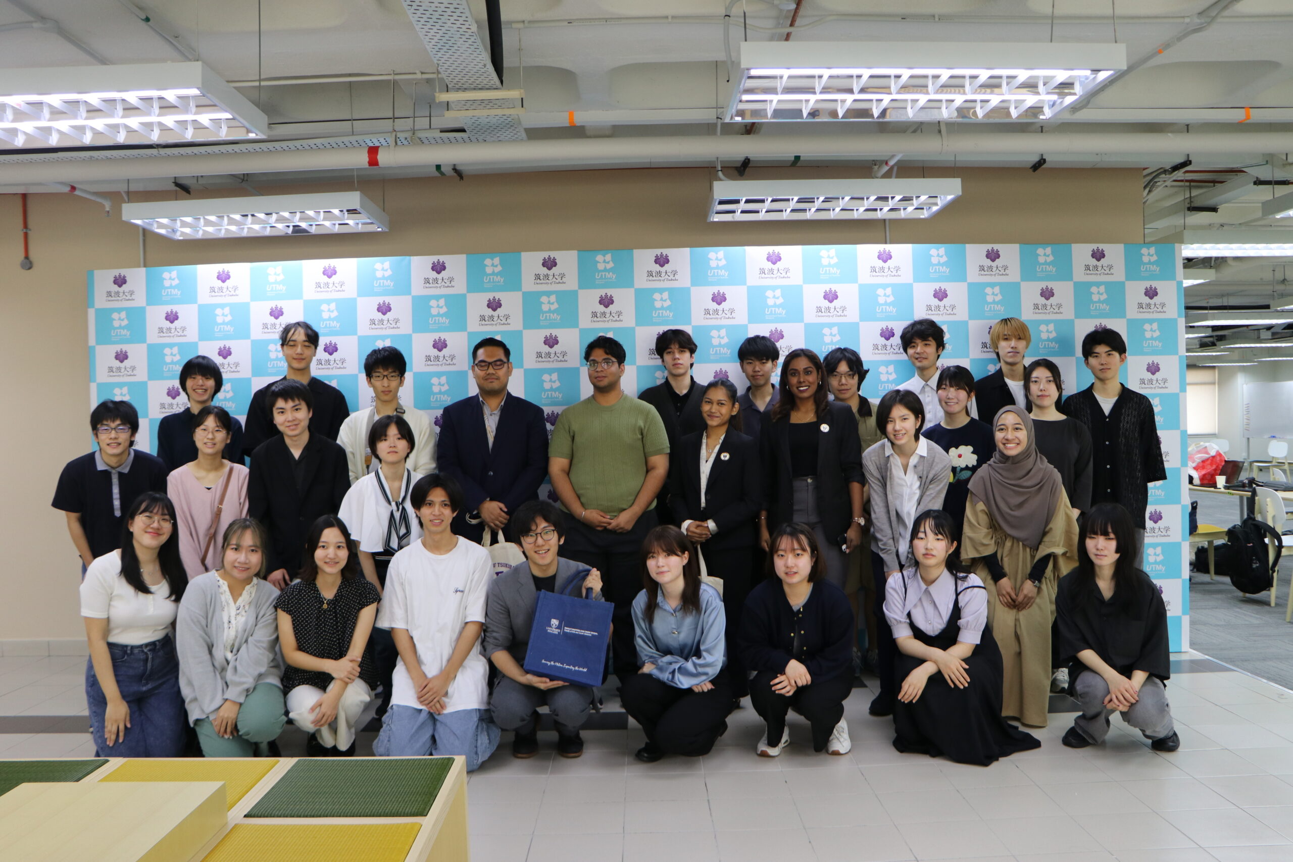 マラヤ大学の学生組織等との交流